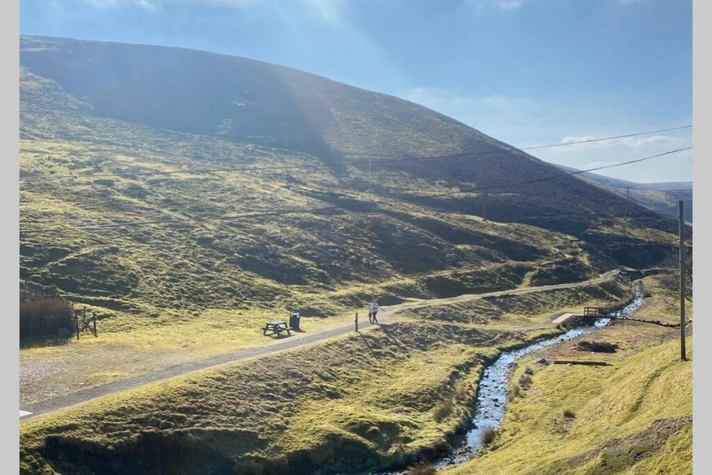 Glendyne Cottages, Highest Village In Scotland Wanlockhead Bagian luar foto